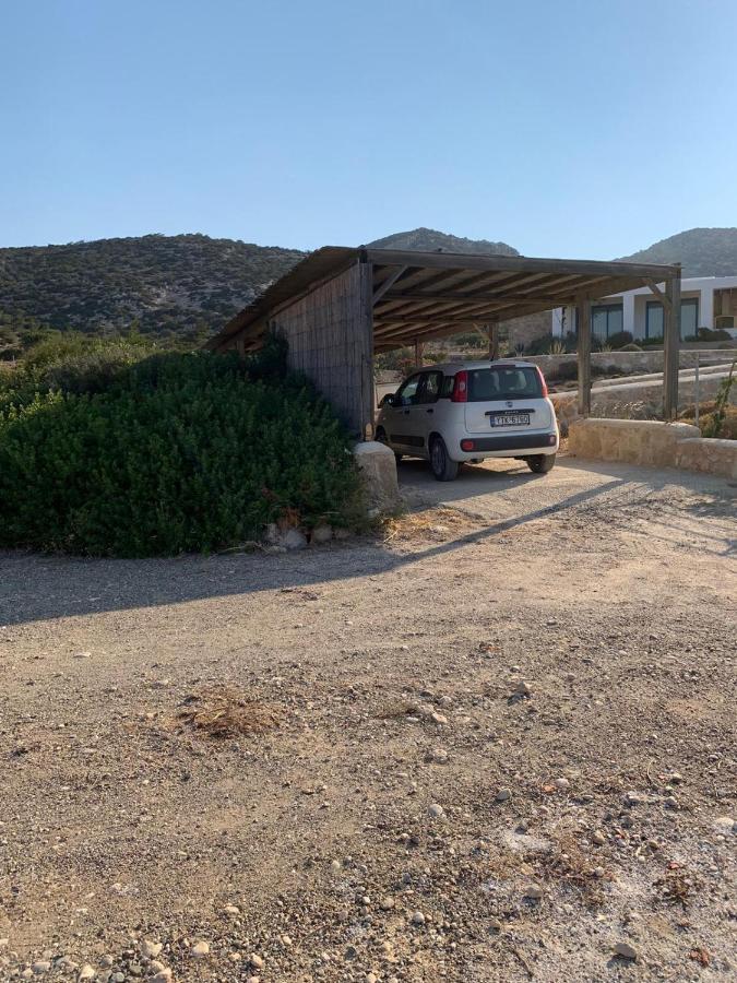 Villa Bravo Karpathos Luaran gambar